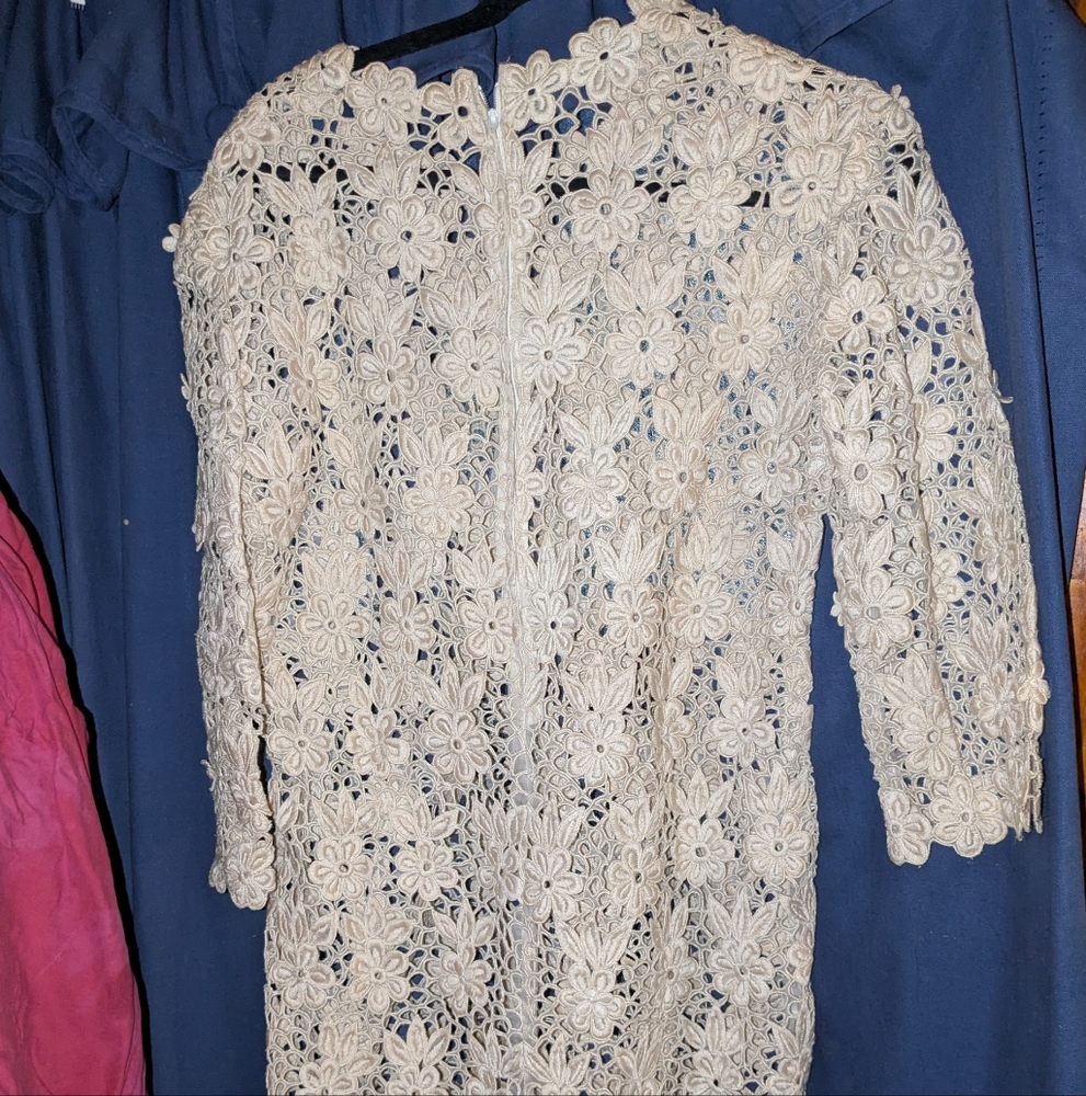 Elegant Cream Lace Dress